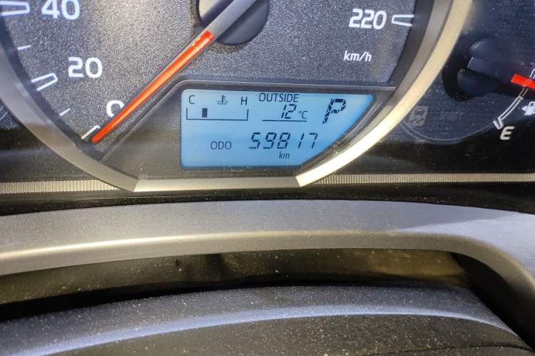 Used Toyota RAV4 2016 2.0L CVT Two-Wheel Drive Comfort Edition China V Standard
