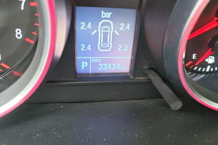 Used Haval M6 2017 1.5T Automatic Two-Wheel Drive Elite Model
