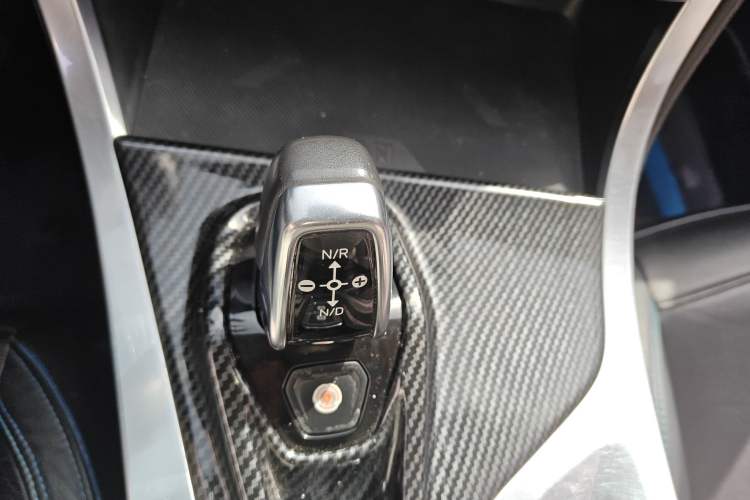 Used Lynk & Co 01 2017 2.0T Two-Wheel Drive Zhaopu Version
