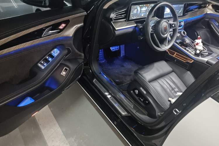 Used Hongqi H9 2022 3.0T Smart Connect Flagship Four-Seater Version
