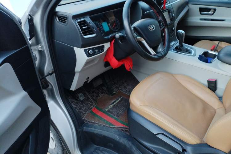 Used Huasong 7 2017 2.0T Automatic Elite Edition