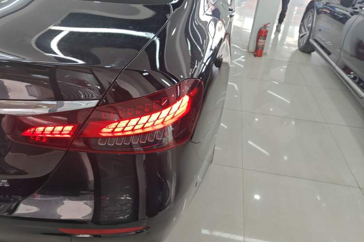 Used Mercedes-Benz E-Class 2023 Restyled E 260 L Sport Edition Exterior 3