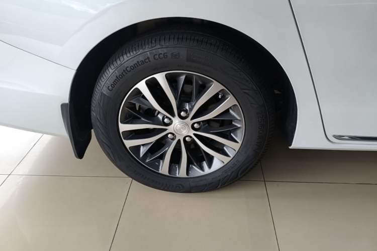 Used Buick GL8 2023 ES Lu Zun Deluxe Model