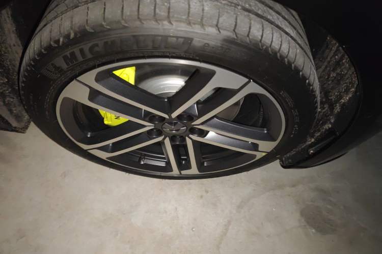 Used Nio ET5T 2025 Model Champion Commemorative Edition, 75kWh Touring