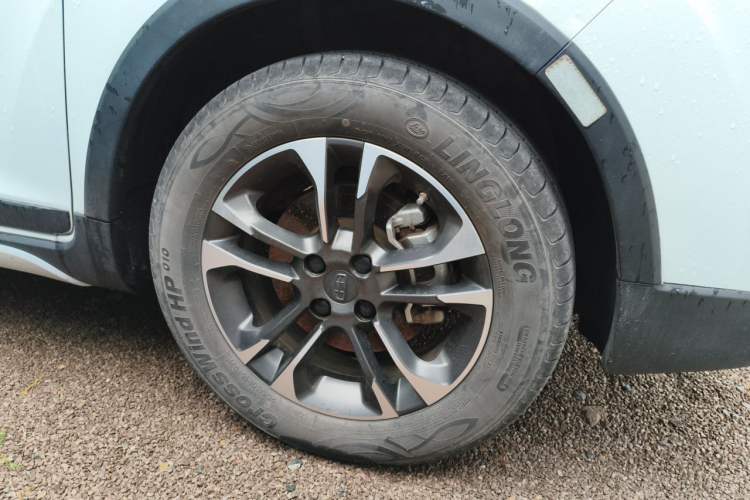 Used Geely Auto Vision X3 2019 Upgraded Model 1.5L CVT Prestige Version
