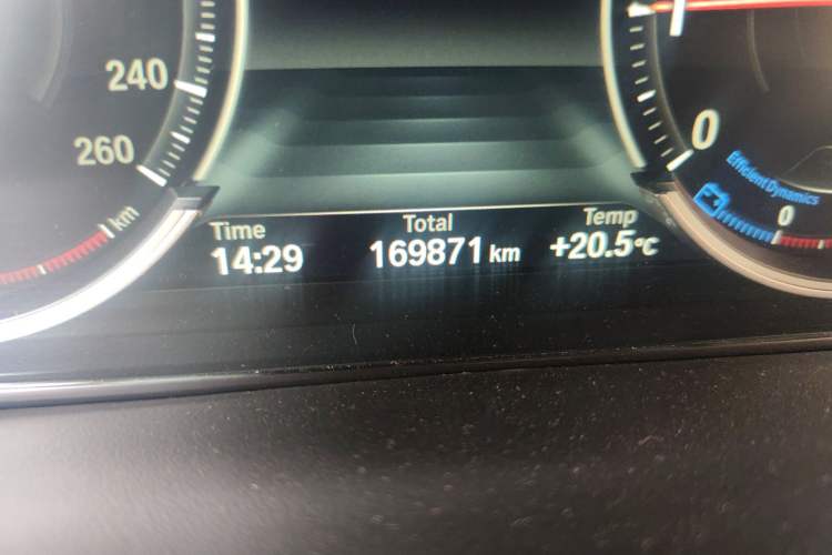 Used BMW X5 2018 xDrive28i
