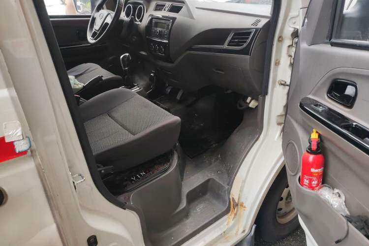 Used New Gonow Shuailing 2022 Standard Range with 41.64 kWh Lishen Power
