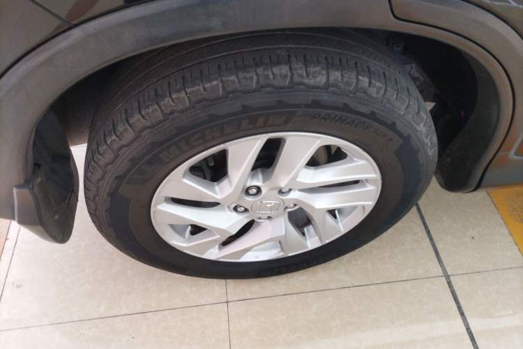 Used Honda CR-V 2015 2.4L four-wheel drive luxury version
