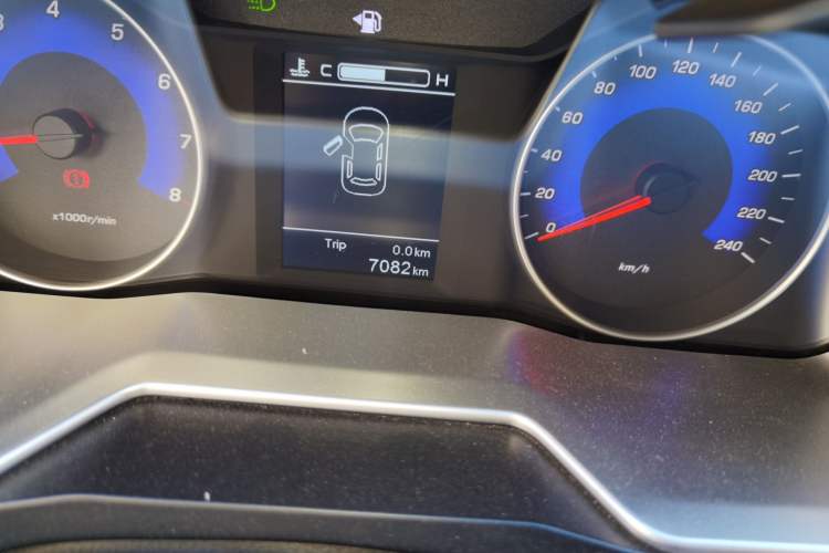 Used Geely Auto Emgrand 2016 Sedan 1.5L Manual Upward Edition