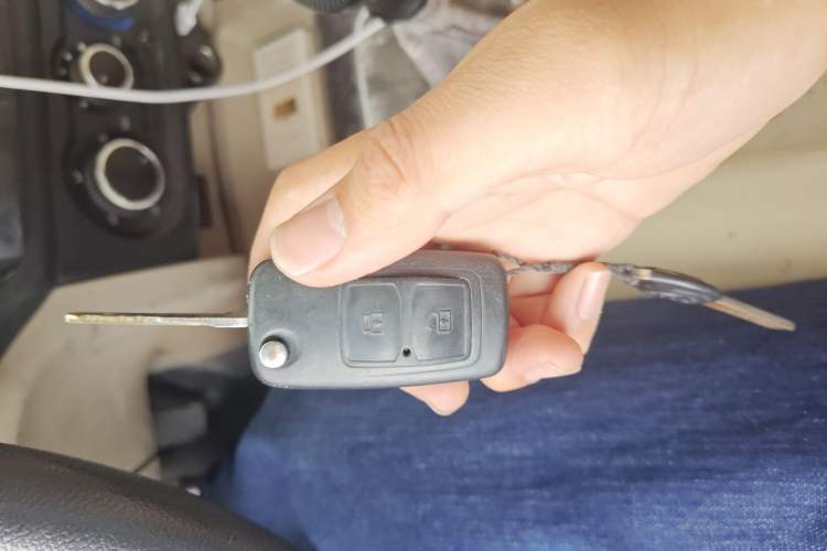 Used CHANGAN KAICHENG Shenqi F30 2016 1.5L Comfort Plus Long Wheelbase DAM15L Vehicle Key