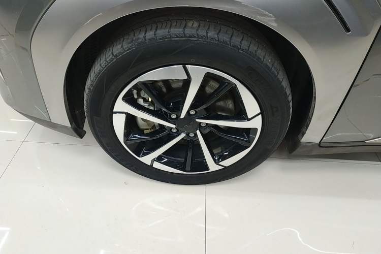 Used AION Y 2023 Plus 510 Smart Edition