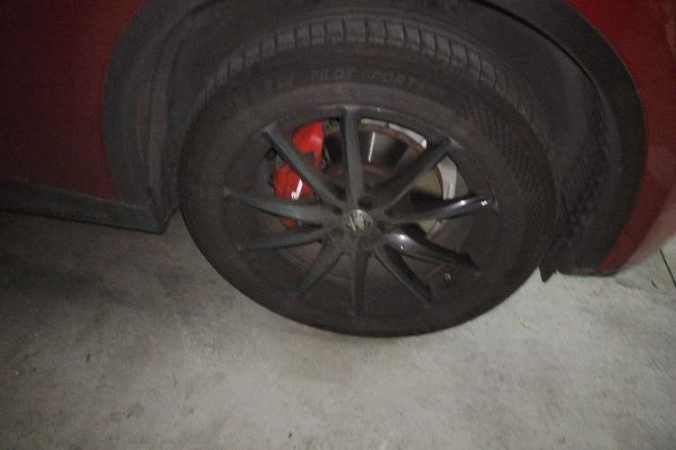 Used Alfa Romeo Stelvio 2017 2.0T 200HP Luxury Edition
