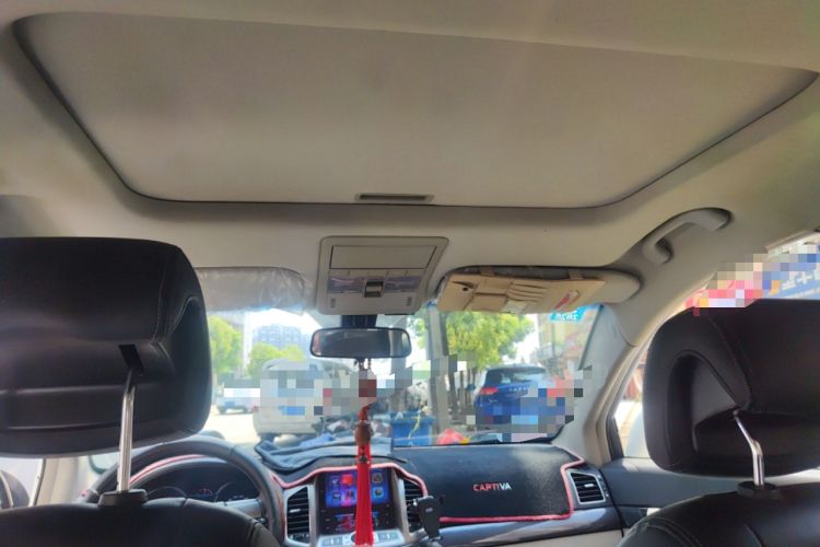 Used Chevrolet Captiva 2015 2.4L 4x4 Luxury Edition 5 Seats
