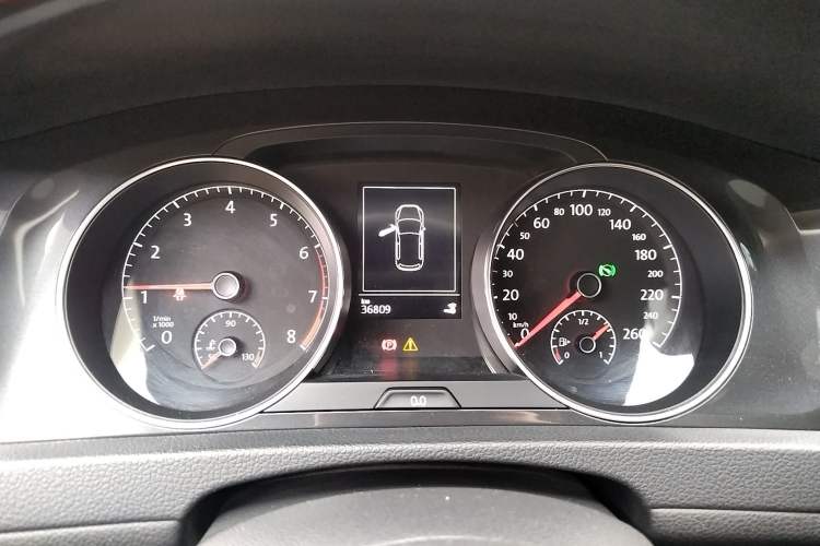 Used Volkswagen Golf 2018 230TSI Automatic Luxury Version