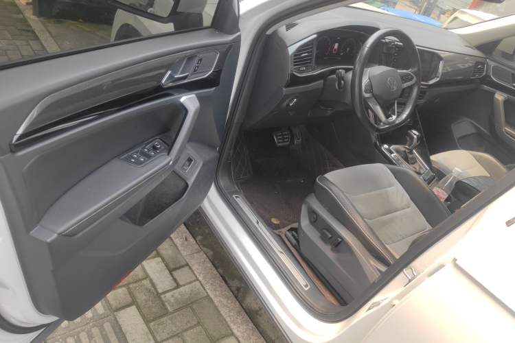 Used Volkswagen Tayron X 2020 330TSI Two-Wheel Drive Luxury Smart Connectivity Version
