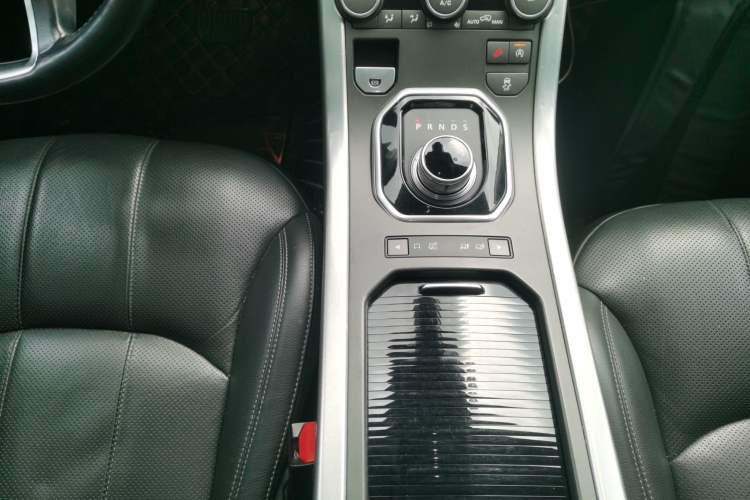 Used Land Rover Range Rover Evoque 2016 2.0T SE PLUS Smart Enjoyment Edition