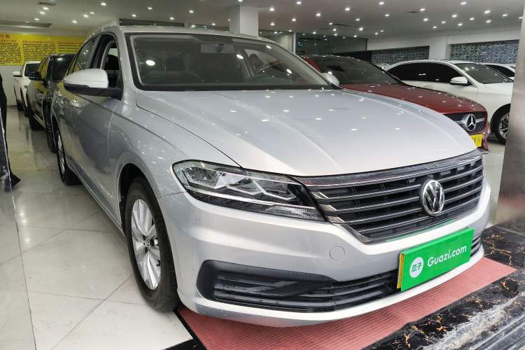 Used Volkswagen Lavida 2019 1.5L Automatic Fashion Edition China VI
