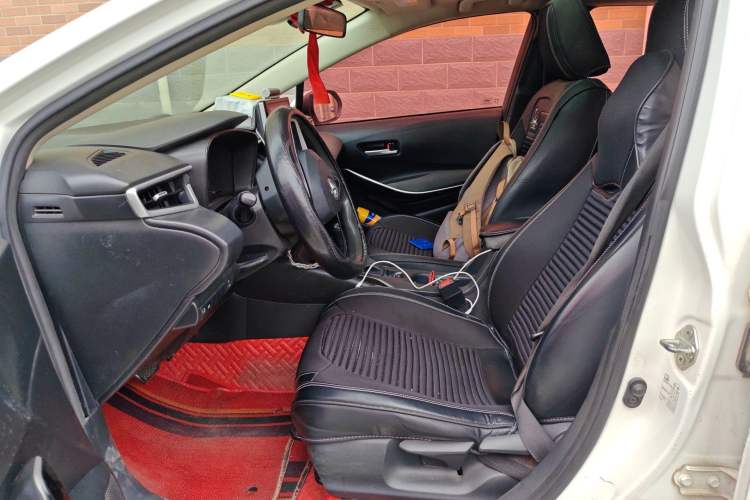 Used Toyota Corolla 2019 Dual-Engine 1.8L E-CVT GL-i Elite Edition Left Front Seat