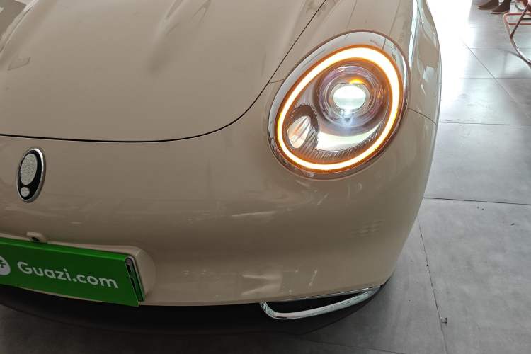 Used ORA Good Cat 2023 401 km Standard Range Luxury Version Lithium Iron Phosphate Left Front Headlight