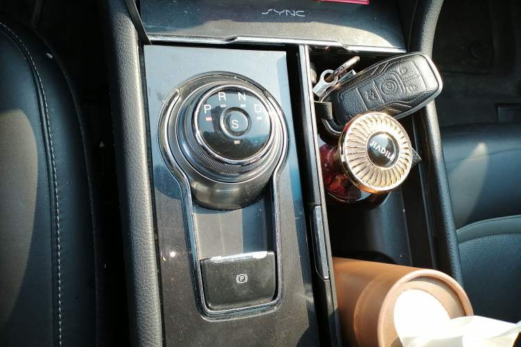 Used Ford Taurus 2017 EcoBoost 245 Flagship Model