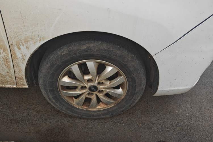 Used JAC Refine M4 2021 2.0L Manual Commercial Edition
