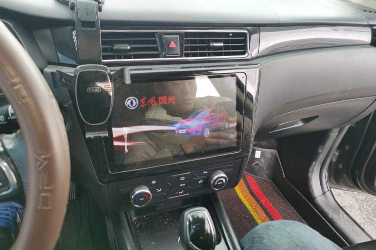 Used Dongfeng Fengon 580 2017 1.5T CVT Luxury Model