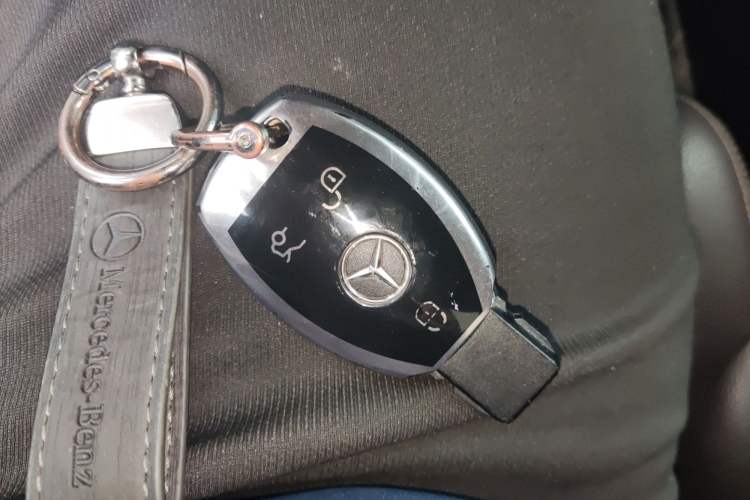 Used Mercedes-Benz GLC 2017 GLC 260 4MATIC Luxury Model