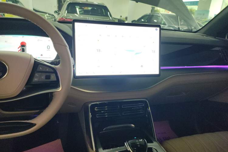 Used BYD Tang New Energy 2024 DM-i Glory Edition 112KM Flagship Model