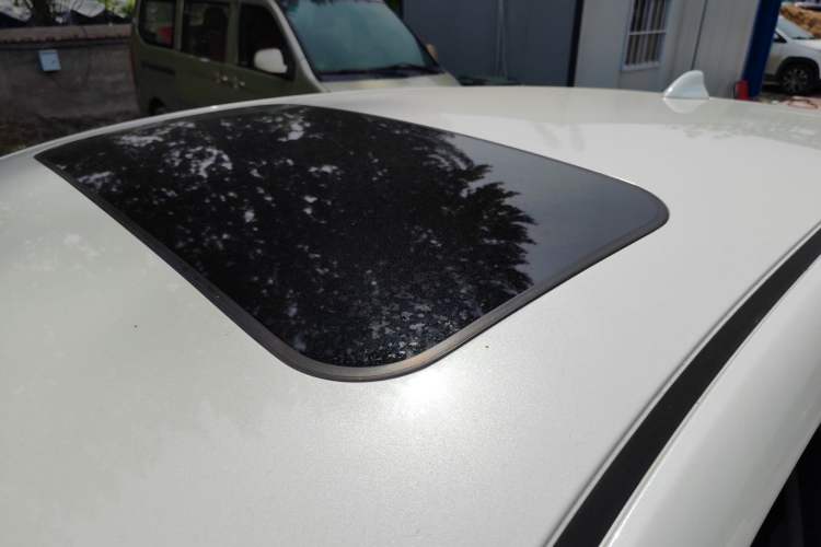 Used Nissan Tiida 2021 1.6L CVT Smart Drive Edition Roof