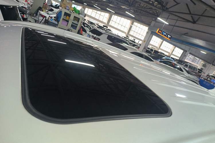 Used Mitsubishi Outlander 2018 2.0L Two-Wheel-Drive Jiale Edition 7-Seater