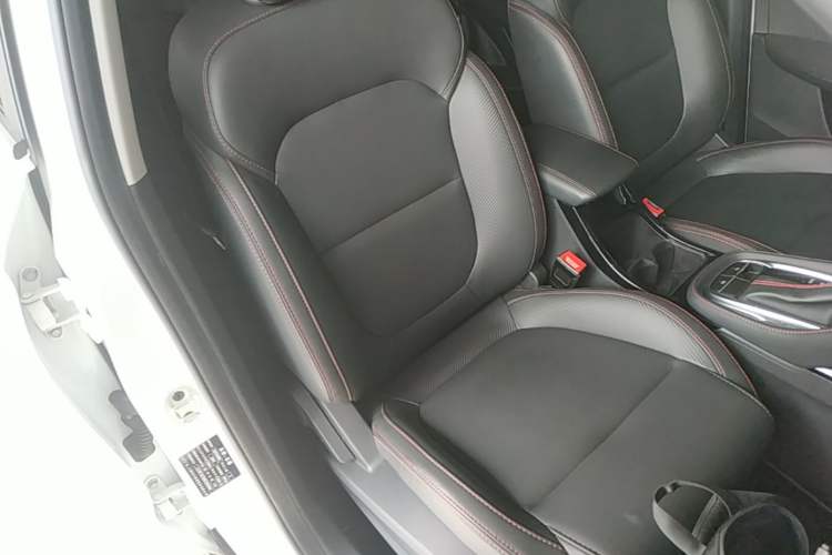 Used MG ZS 2022 180 DVVT Automatic Global Million-Unit 958 Edition
