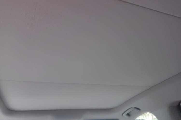 Used Zeekr 7X 2025 100 kWh Long-Range Rear-Wheel Drive with Intelligent Driving Features Headliner