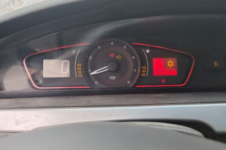 Used Roewe 550 2013 Classic Edition 550 1.8L Automatic Luxury Model
