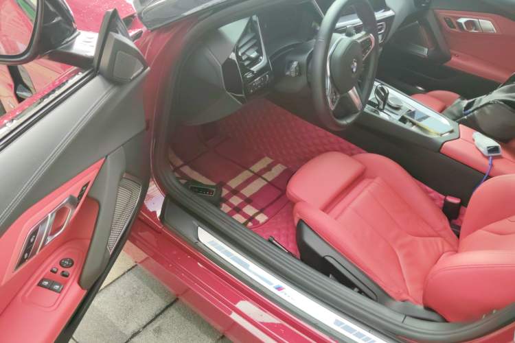 Used BMW Z4 2019 sDrive 25i M Sport Night Edition package
