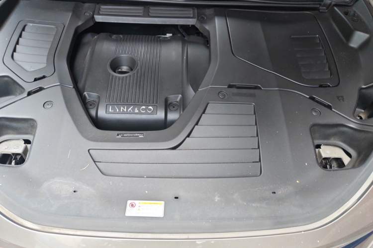 Used Lynk & Co 01 2019 2.0T Two-Wheel-Drive Pro Version China VI Standard