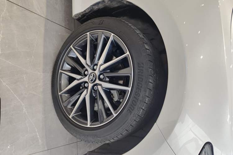 Used Toyota Camry 2021 Dual-Motor 2.5HG Luxury Edition Right Front Wheel Hub