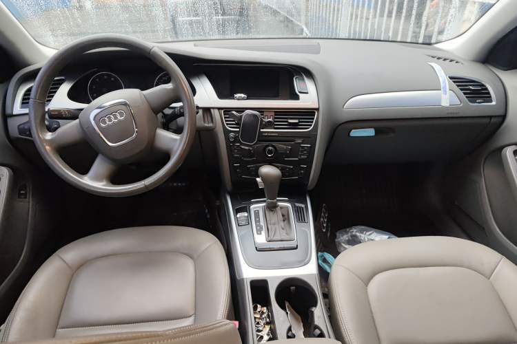 Used Audi A4L 2010 2.0 TFSI Standard Edition