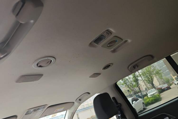 Used Isuzu mu-X 2018 1.9T Diesel Automatic 2WD Enjoyment Edition 7 Seats Headliner