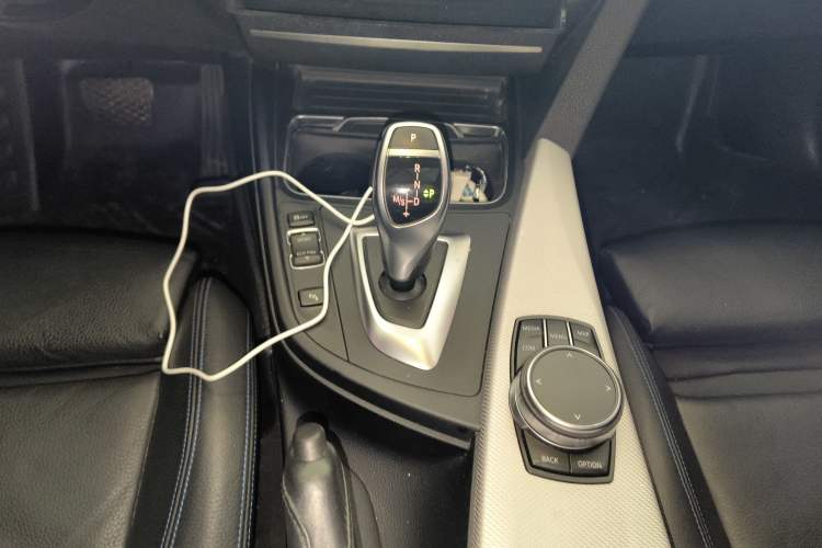 Used BMW 3 Series GT 2019 320i M Sport Gear Lever