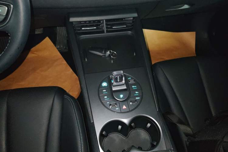 Used BYD Seal 06 New Energy 2025 DM-i Smart Drive 80KM Luxury Model
