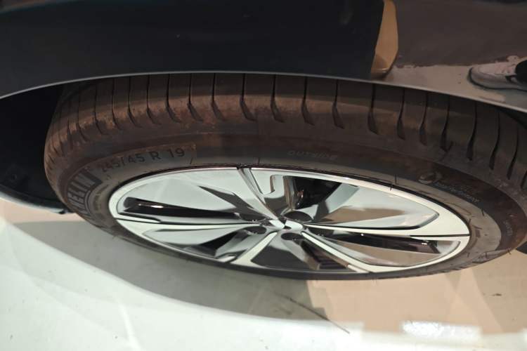 Used Nio ET5T 2025 75 kWh Touring