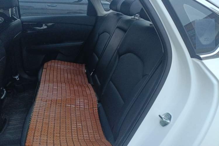 Used Kia K3 2021 Revised 1.5L CVT Fashion Edition