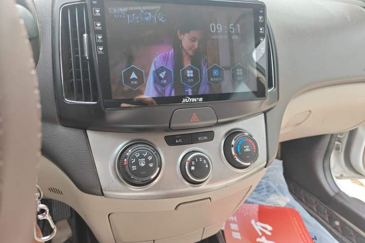 Used Hyundai Celesta 2011 1.6L Manual Comfort Edition
