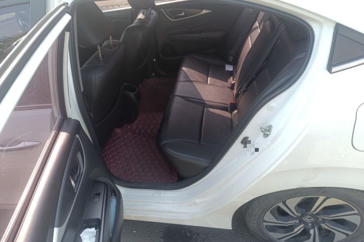 Used Honda Crider 2016 1.8L CVT Luxury Edition
