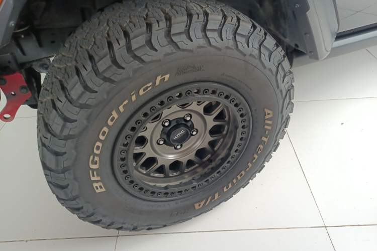 Used Jeep Wrangler 2021 2.0T Robin Hood Four-Door Edition Left Front Wheel Hub