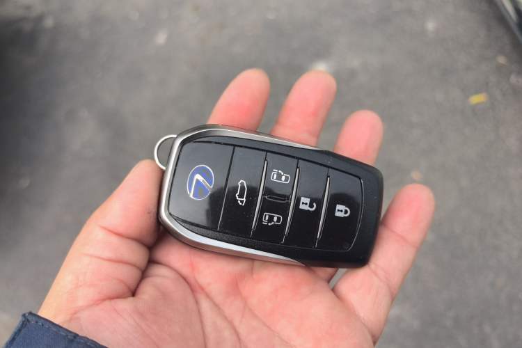 Used Lexus LM 2020 300h Seven-Seat Elegant Edition
