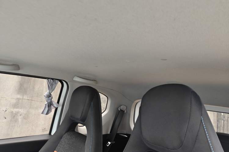 Used Wuling Hongguang MINIEV 2020 Enjoyment Model Lithium Iron Phosphate Headliner