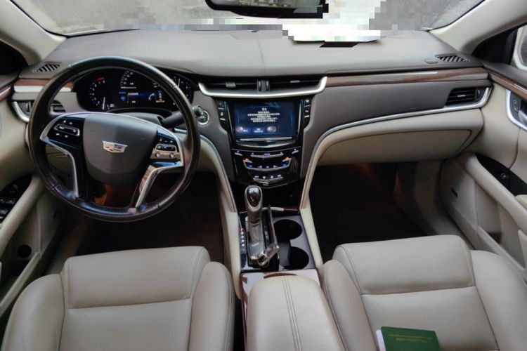 Used Cadillac XTS 2016 28T Elite Edition Center Console