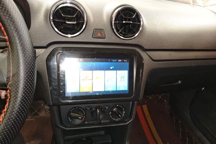 Used Volkswagen Jetta 2017 1.4L Manual Fashion Edition