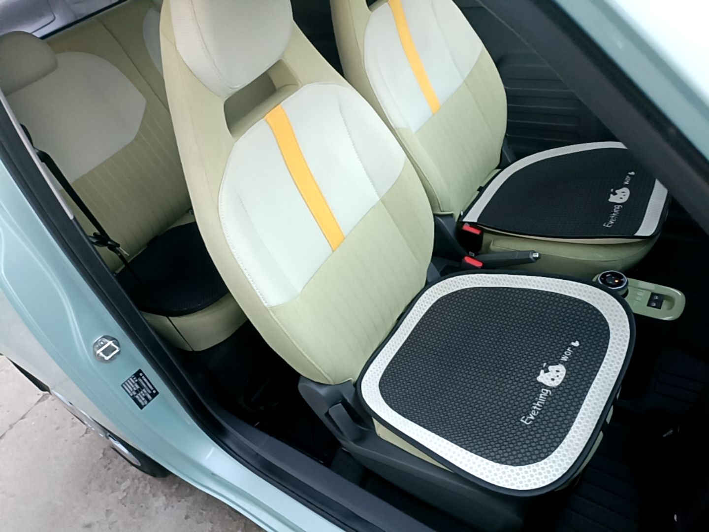 Geely Galaxy Panda 2024 Panda Mini 200km Endurance Bear — снимка 19